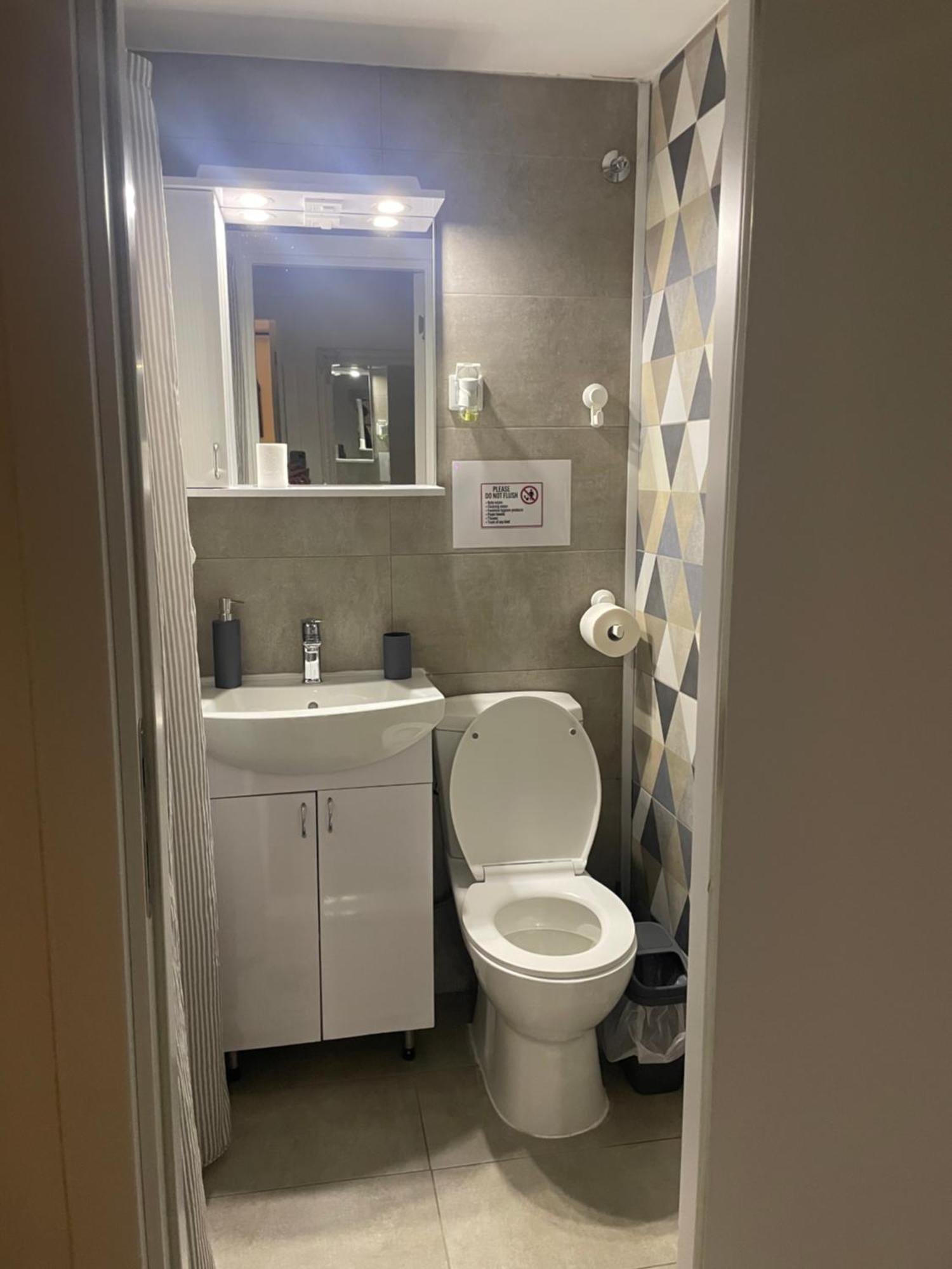 Urban Oasis Apartment Sajmiste المظهر الخارجي الصورة